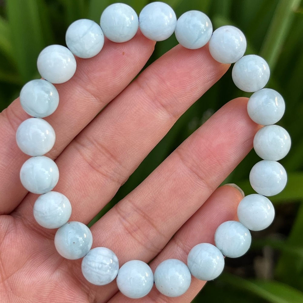 10mm stretchable light blue Aquamarine bracelet‎